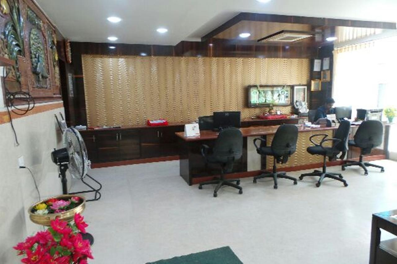 Mlc Gateway Deluxe Inn Μπανγκαλόρ Εξωτερικό φωτογραφία